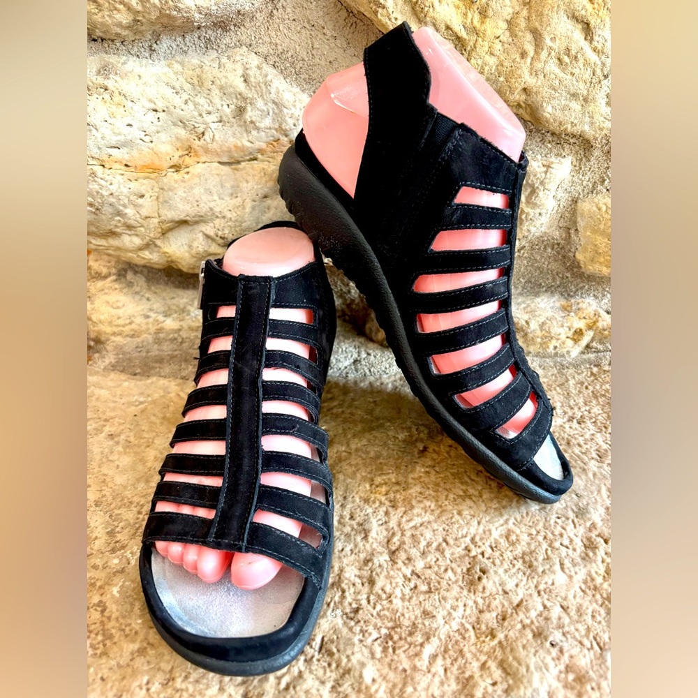 Naot Black Suede Gladiator Sandals - Picture 1 of 8